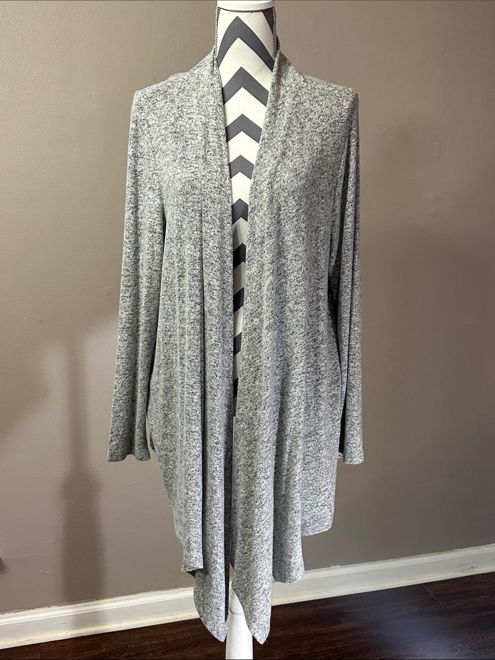 Philosophy Medium Waterfall Cardigan Light Gray Open Front Women's Sweater